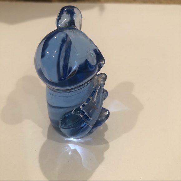 United States Commemorative Fine Arts Gallery hand crafted blue glass Bear - Picture 2 of 6